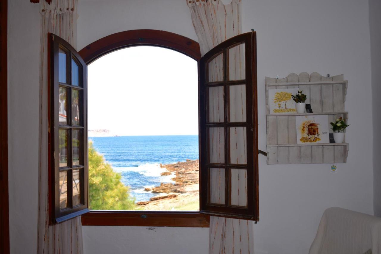 En El Mar Con Terraza Apartamento Fornells (Menorca)